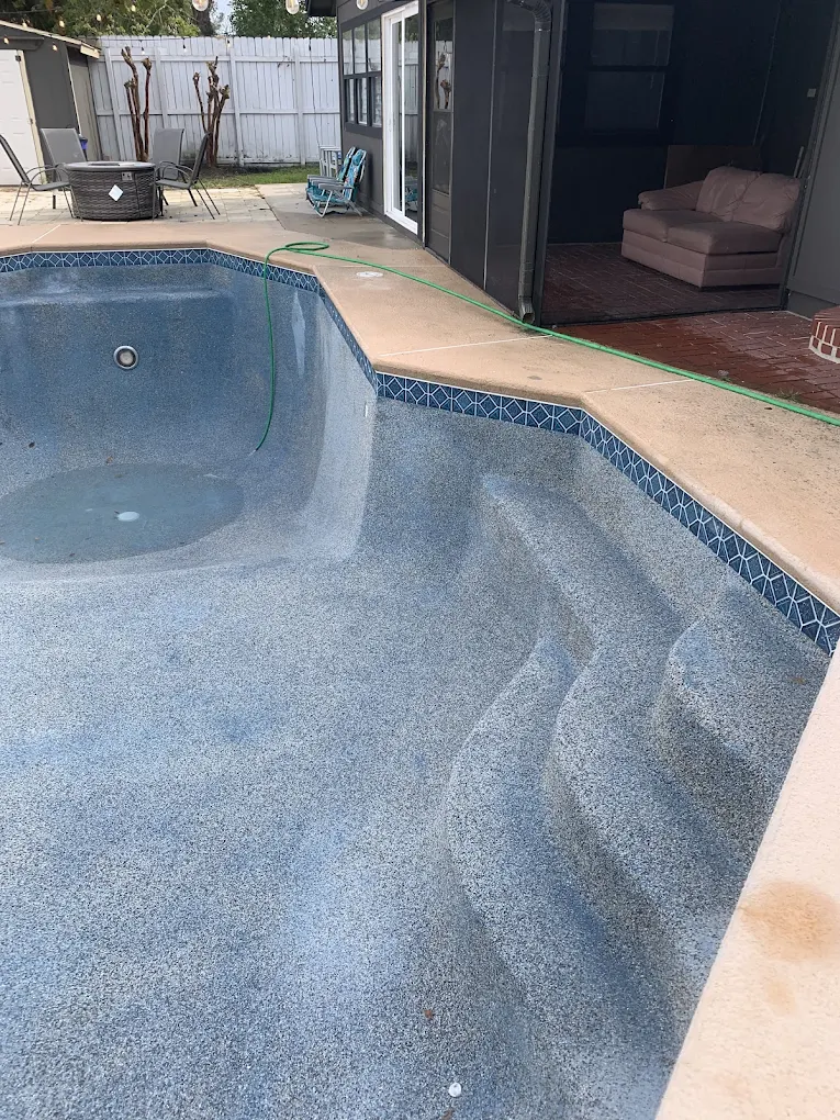 Empty Pool In Jacksonville